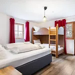 Good Life 3 Apartment