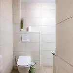 Good Life 3 Apartment *